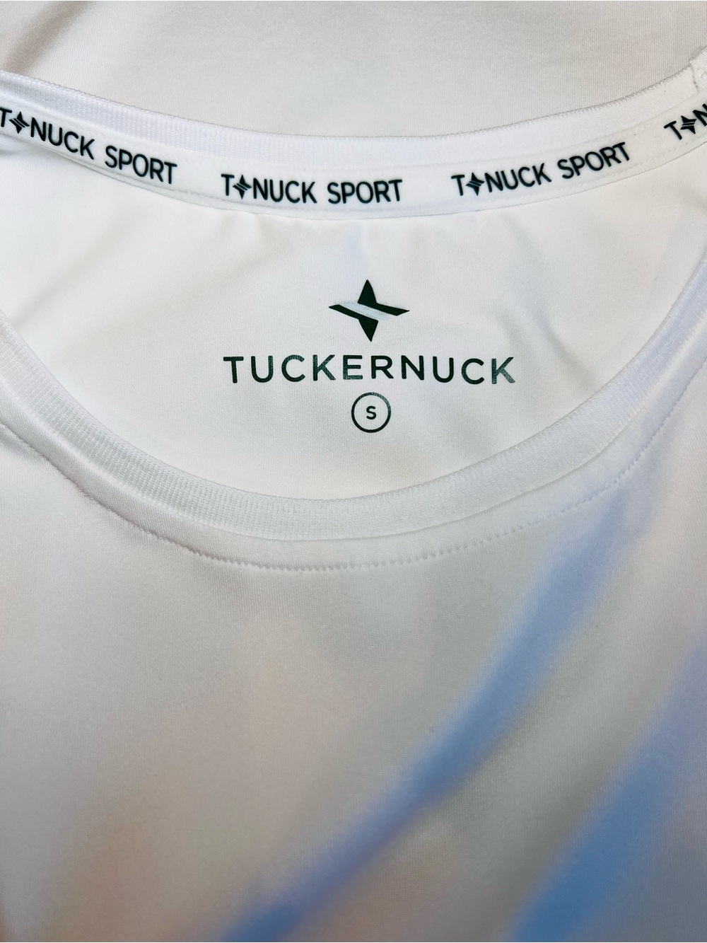 TUCKERNUCK Sport White Ruffle Performance Tank Top Tennis Golf NWT Small - Picture 10 of 17